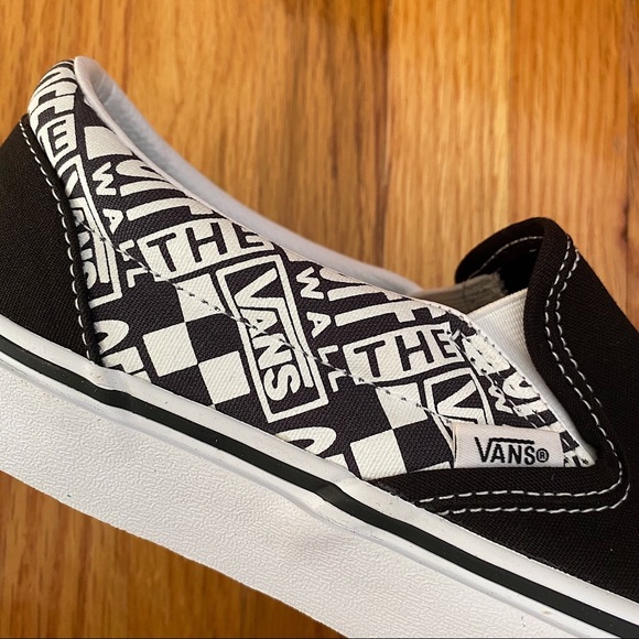 Vans Classic Slip On Women’s Sneakers - Picture 7 of 7